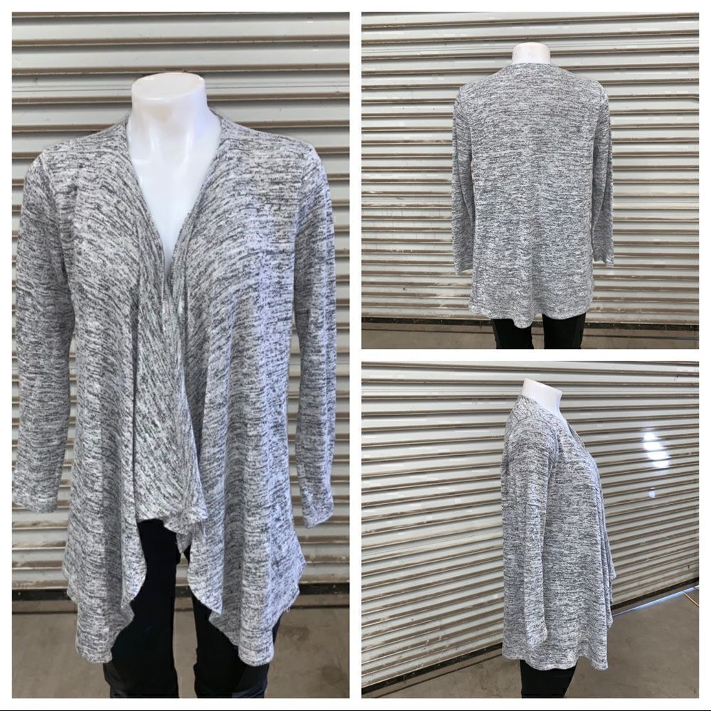 Pink Republic black and white long sleeve cardigan